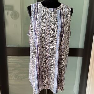 Apt. 9 sleeveless tunic top in size XXL